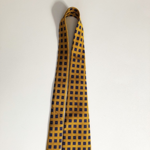 Robert Talbott Best of Class Nordstrom Silk Woven Gold Blue Tile w Blue Flowers - Picture 5 of 12